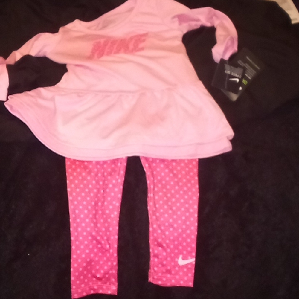 Nike girl outfit